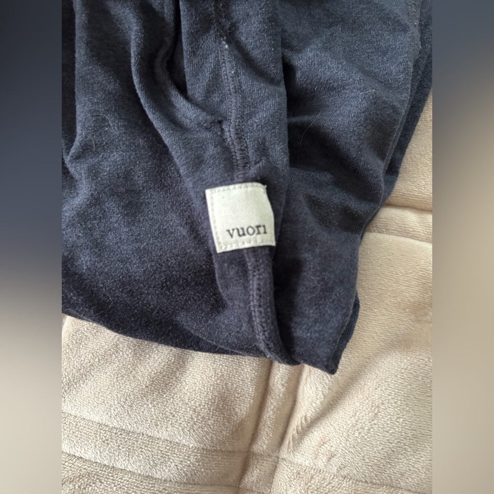 Vuori Navy Performance Jogger - Picture 5 of 6